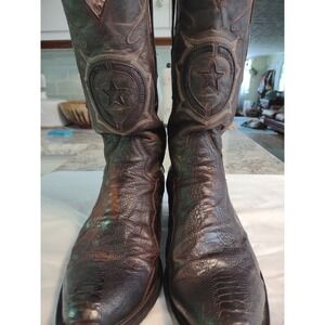 Tanner Mark Snake Skin Design Leather Cowboy Boots Mens Size 10 Embossed Star
